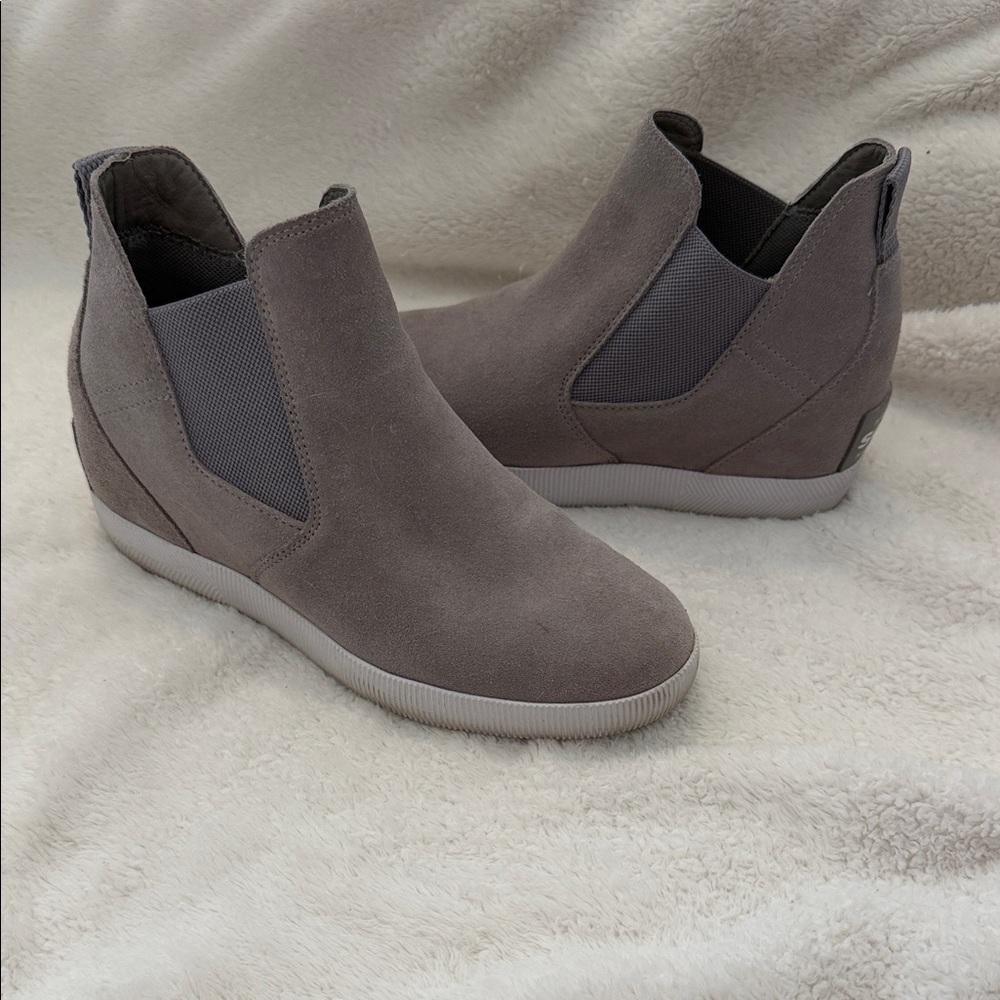 Sorel Women's Grey Wedge Boots